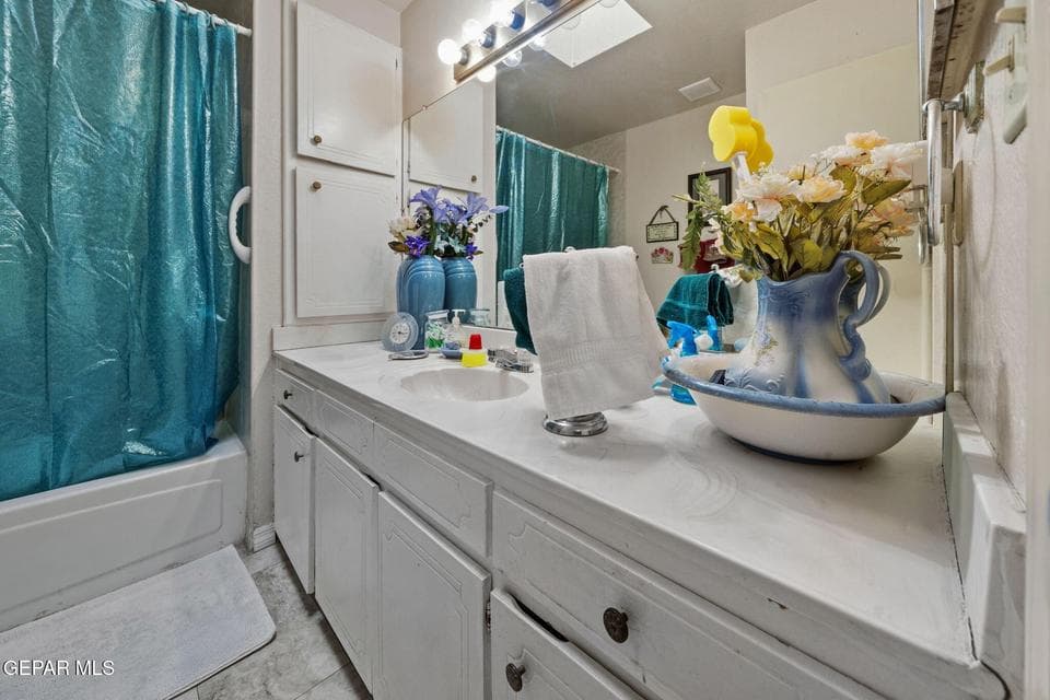 6-web-or-mls-A24I2909