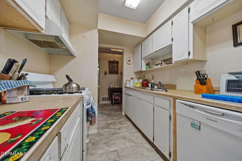 19-web-or-mls-A24I2951