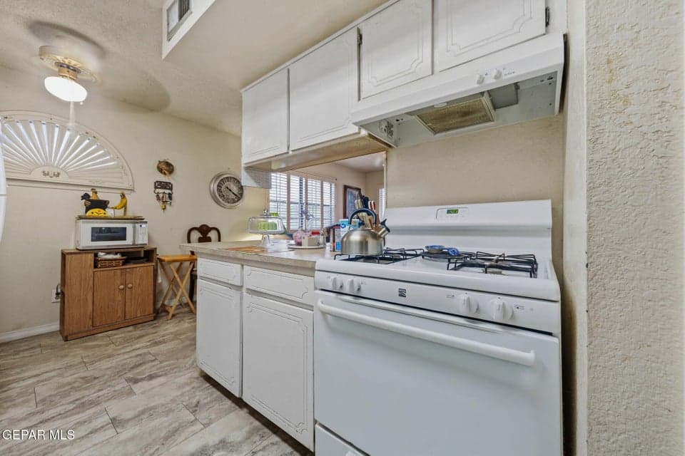 20-web-or-mls-A24I2954