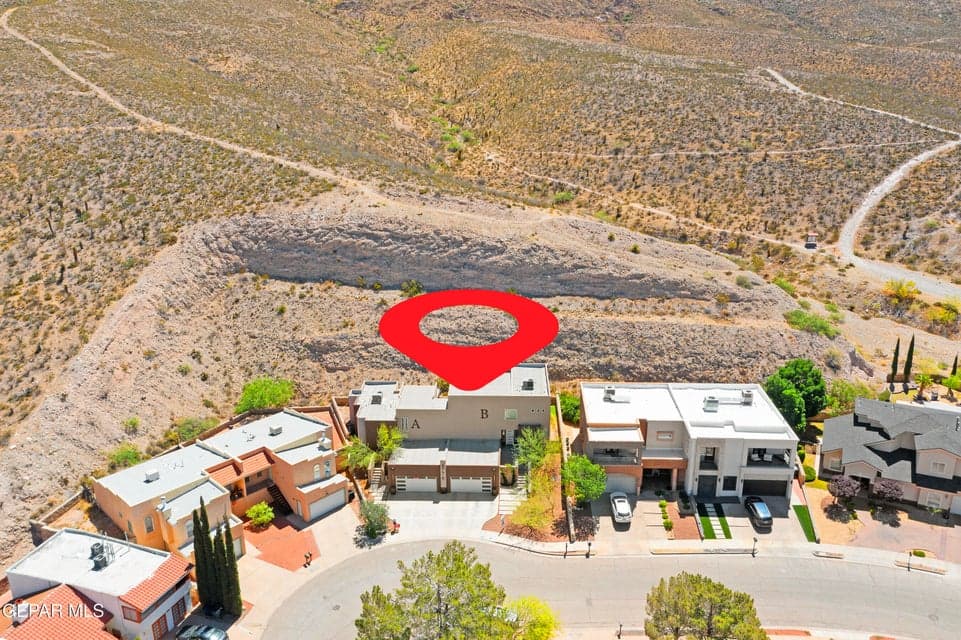 No backyard neighbors providing the ultimate in privacy