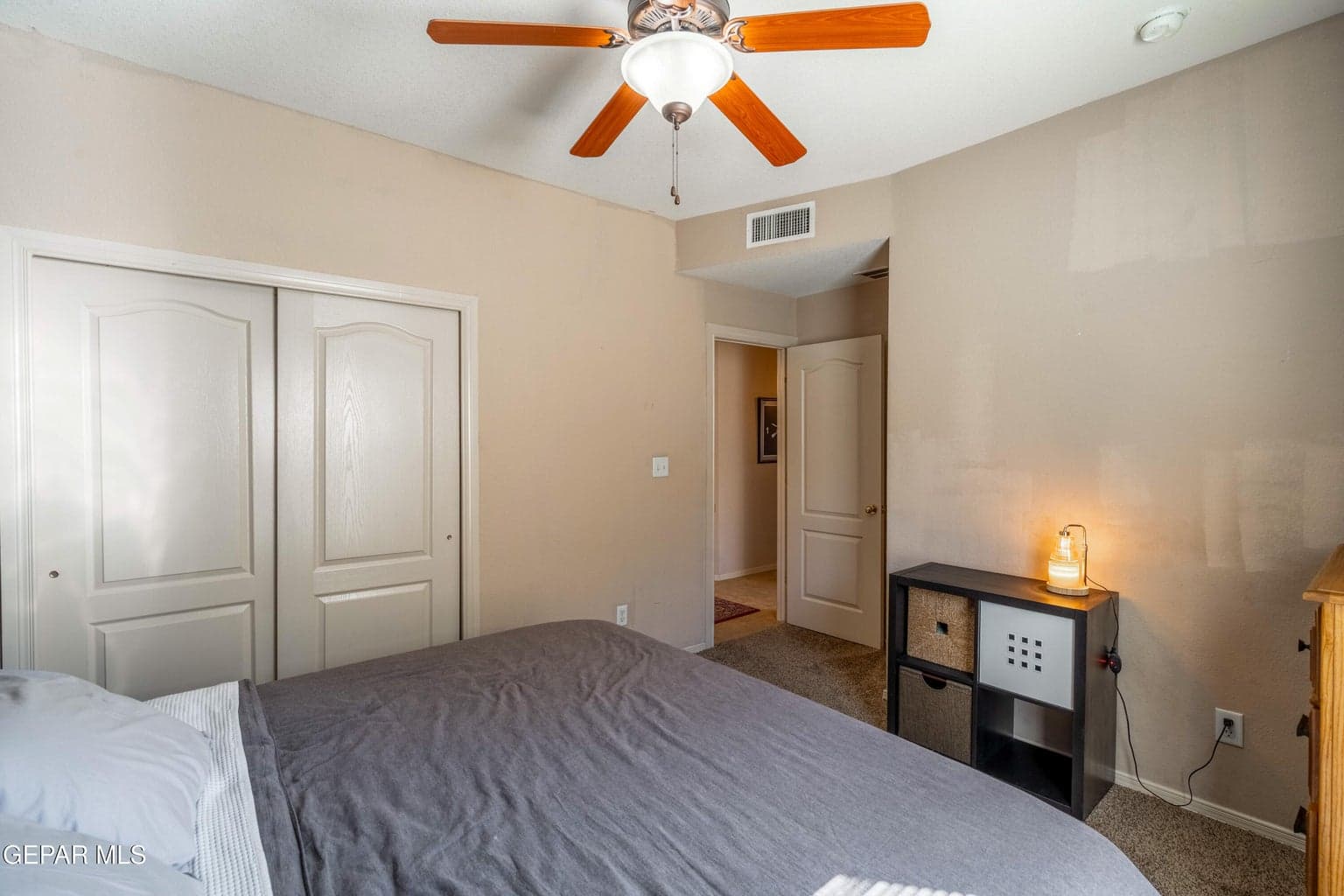 19_Secondary-Bedroom-B