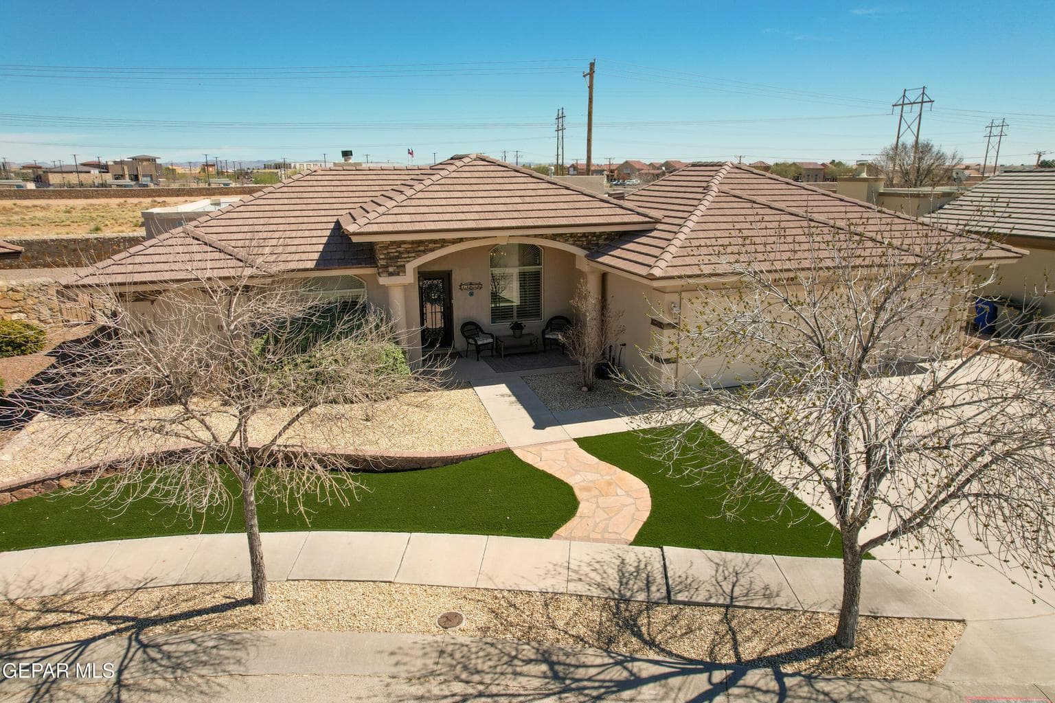 50_Drone-Front-Exterior-A