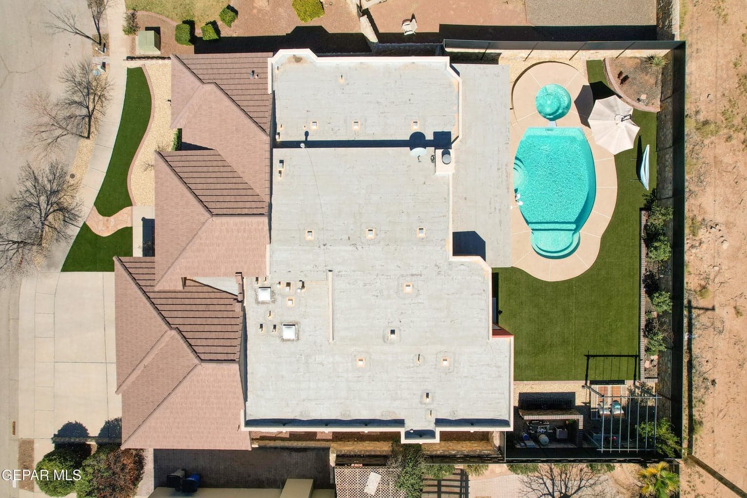 51_Drone-Front-Exterior-B