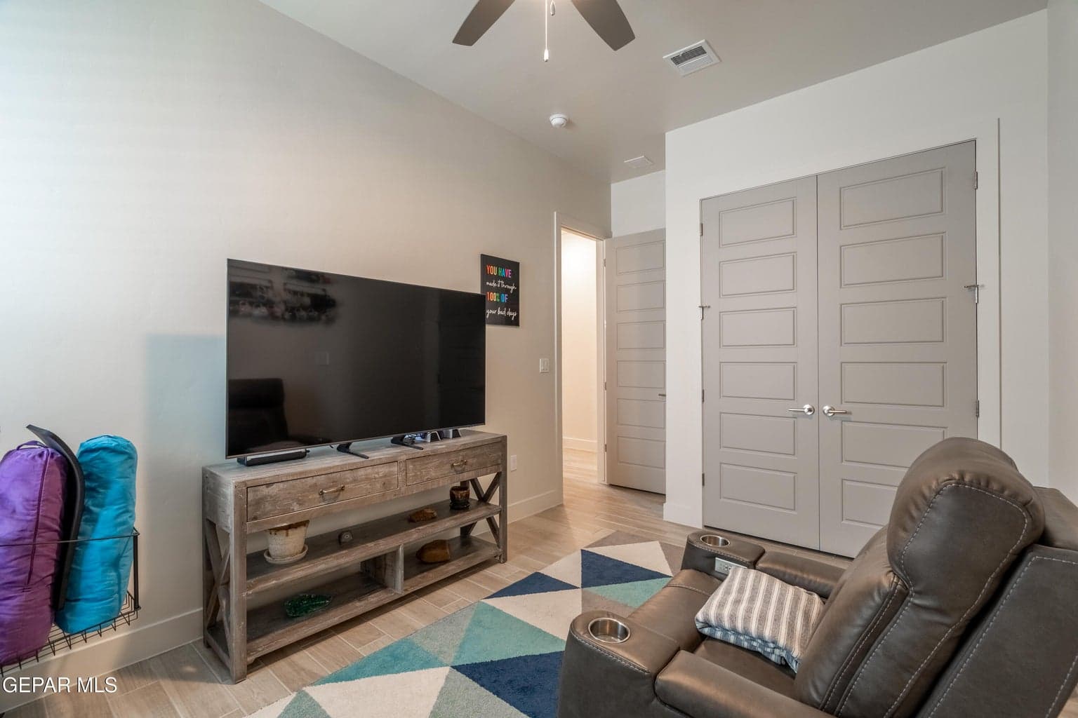 Photo of 824 Durham Way