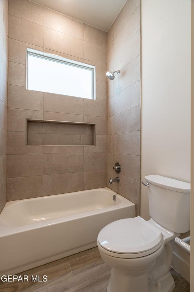 Photo of 824 Durham Way