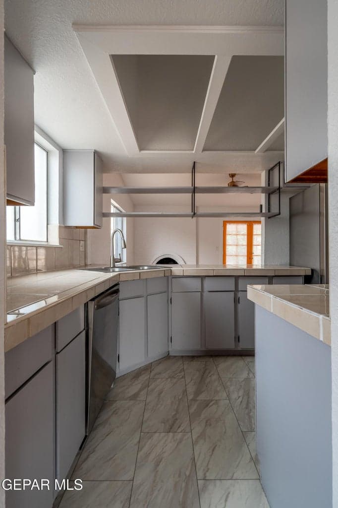 904 Oneida-18