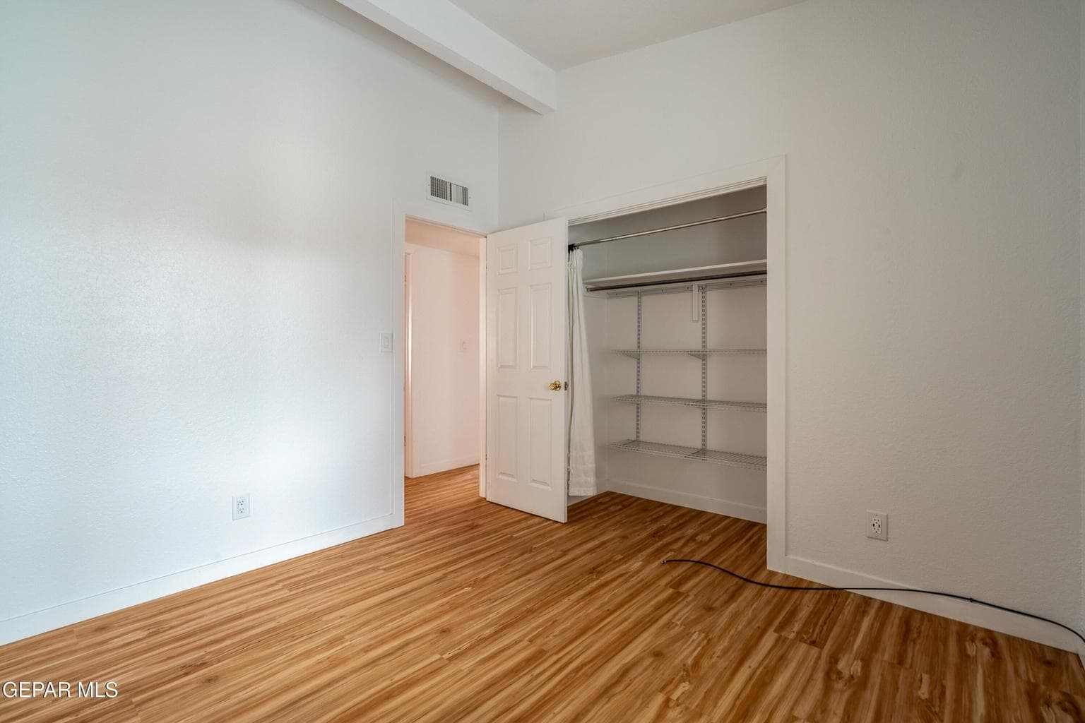 904 Oneida-26