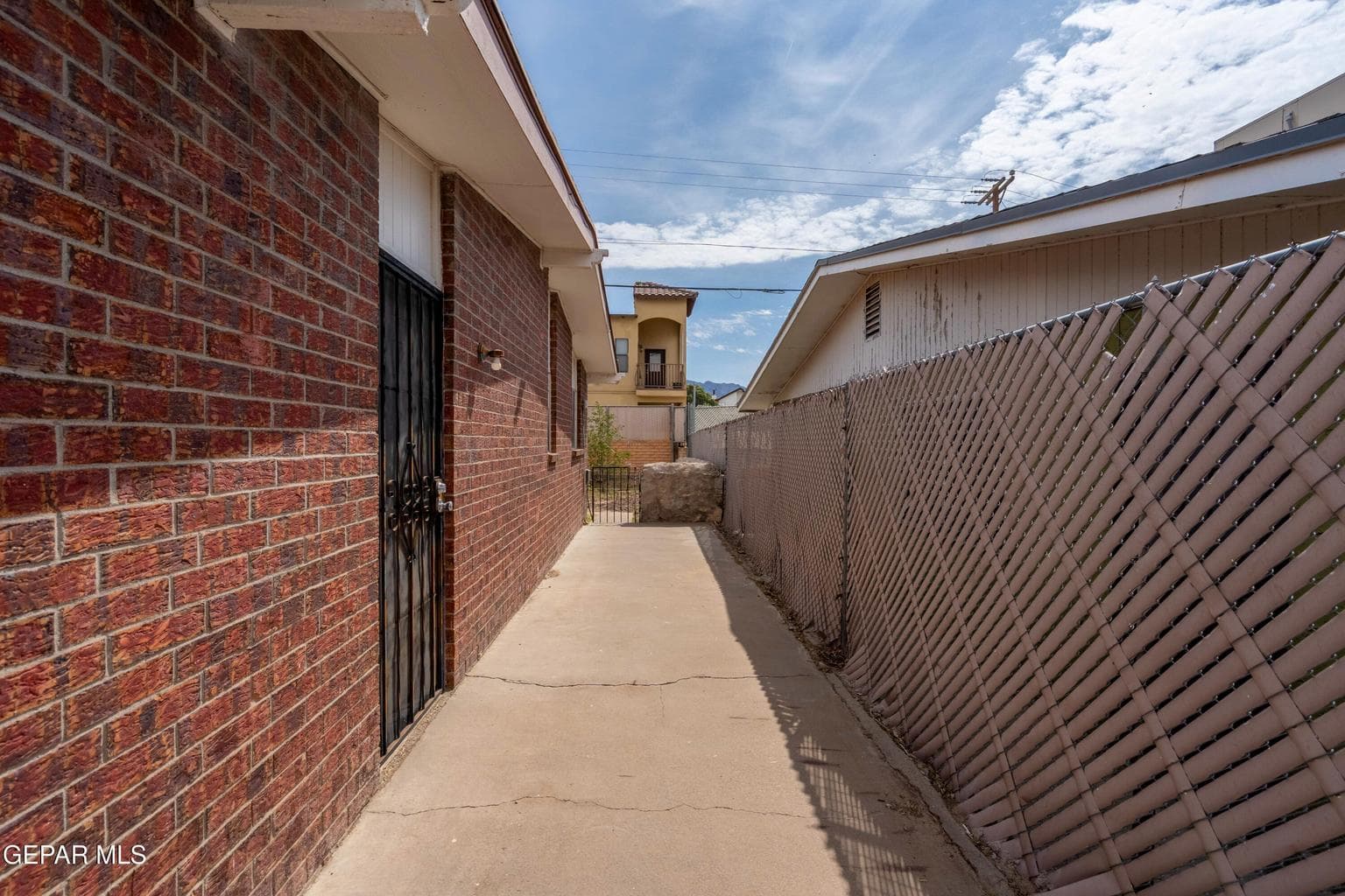 904 Oneida-33
