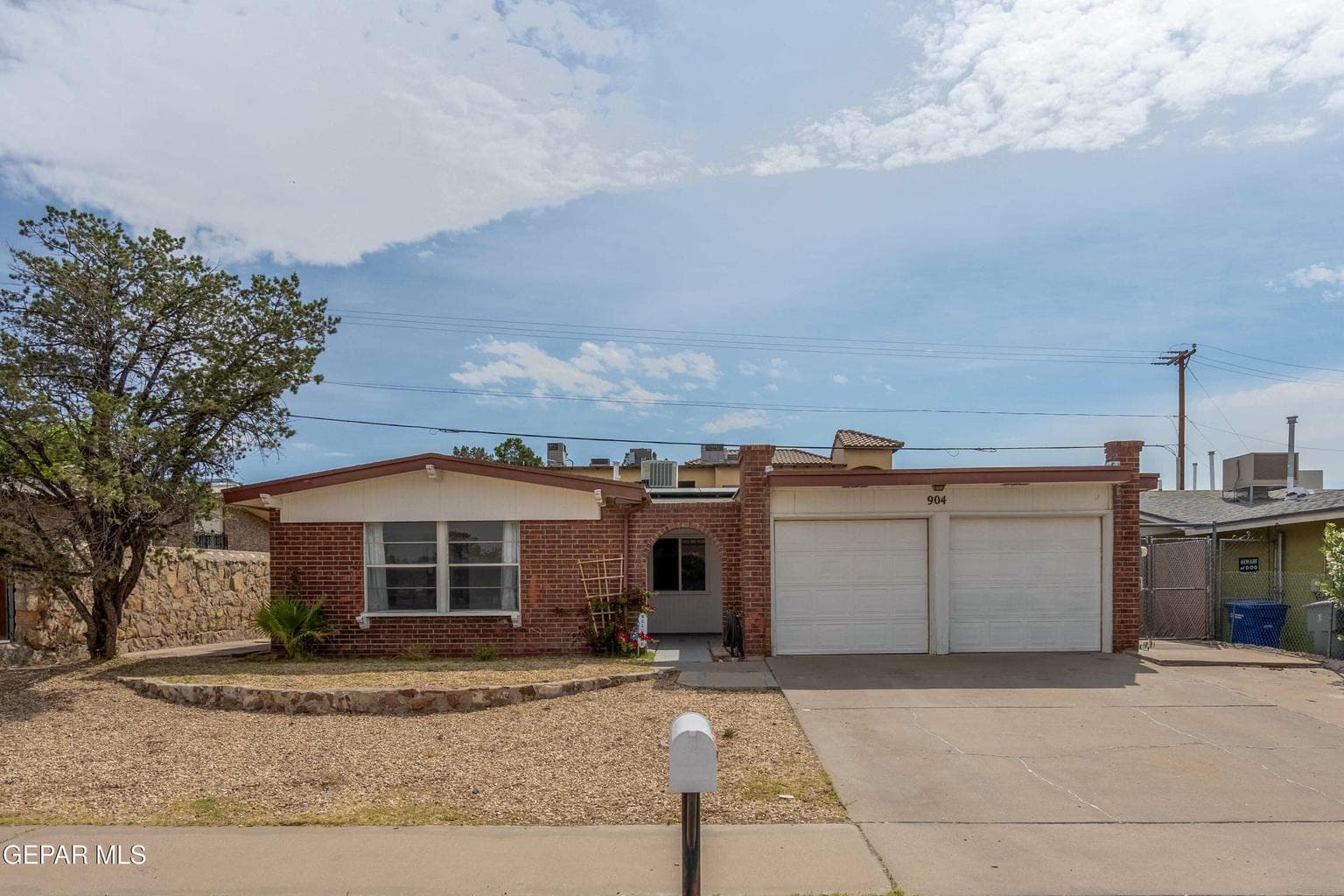 904 Oneida Drive